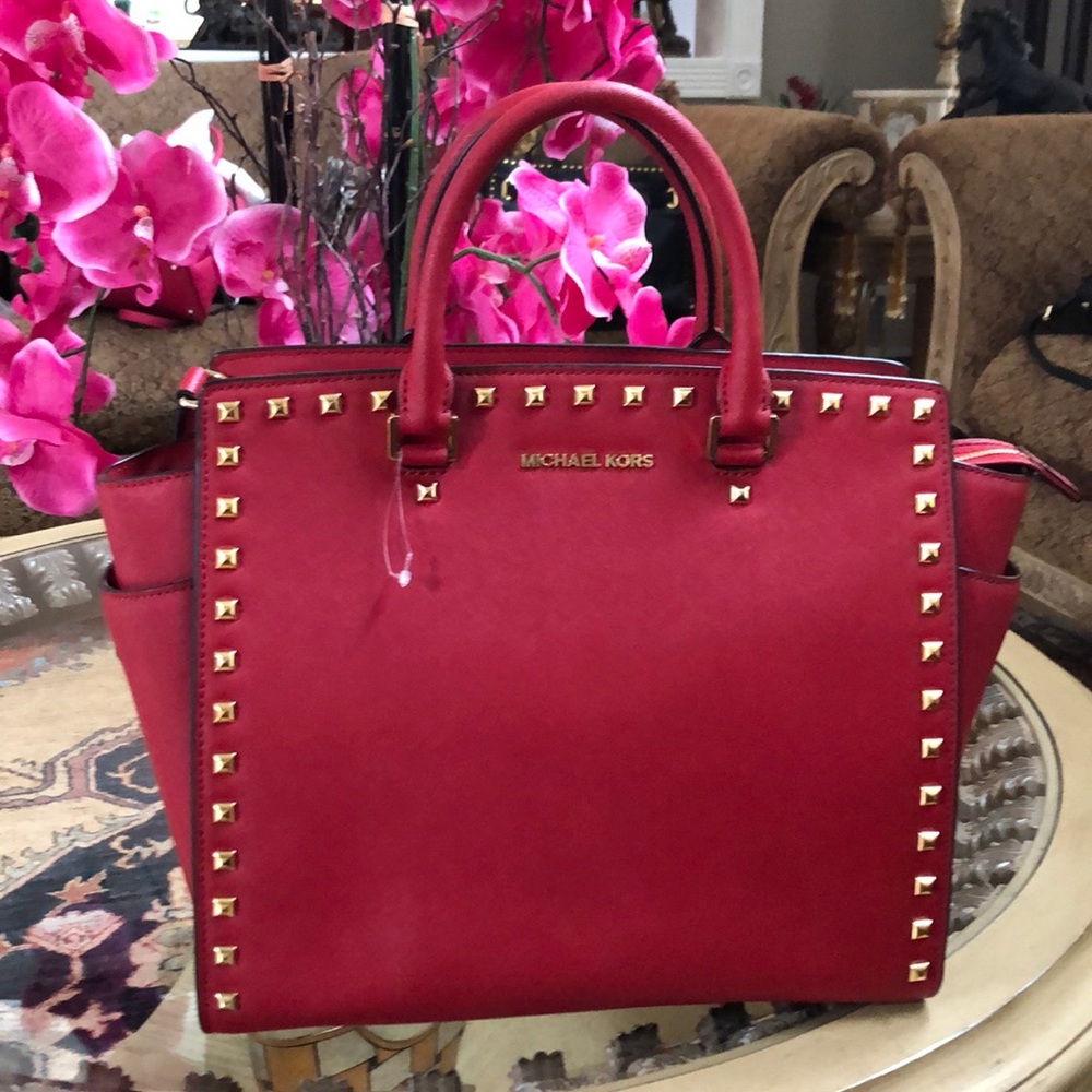 Michael Kors Selma Satchel